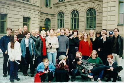 {short description of image}